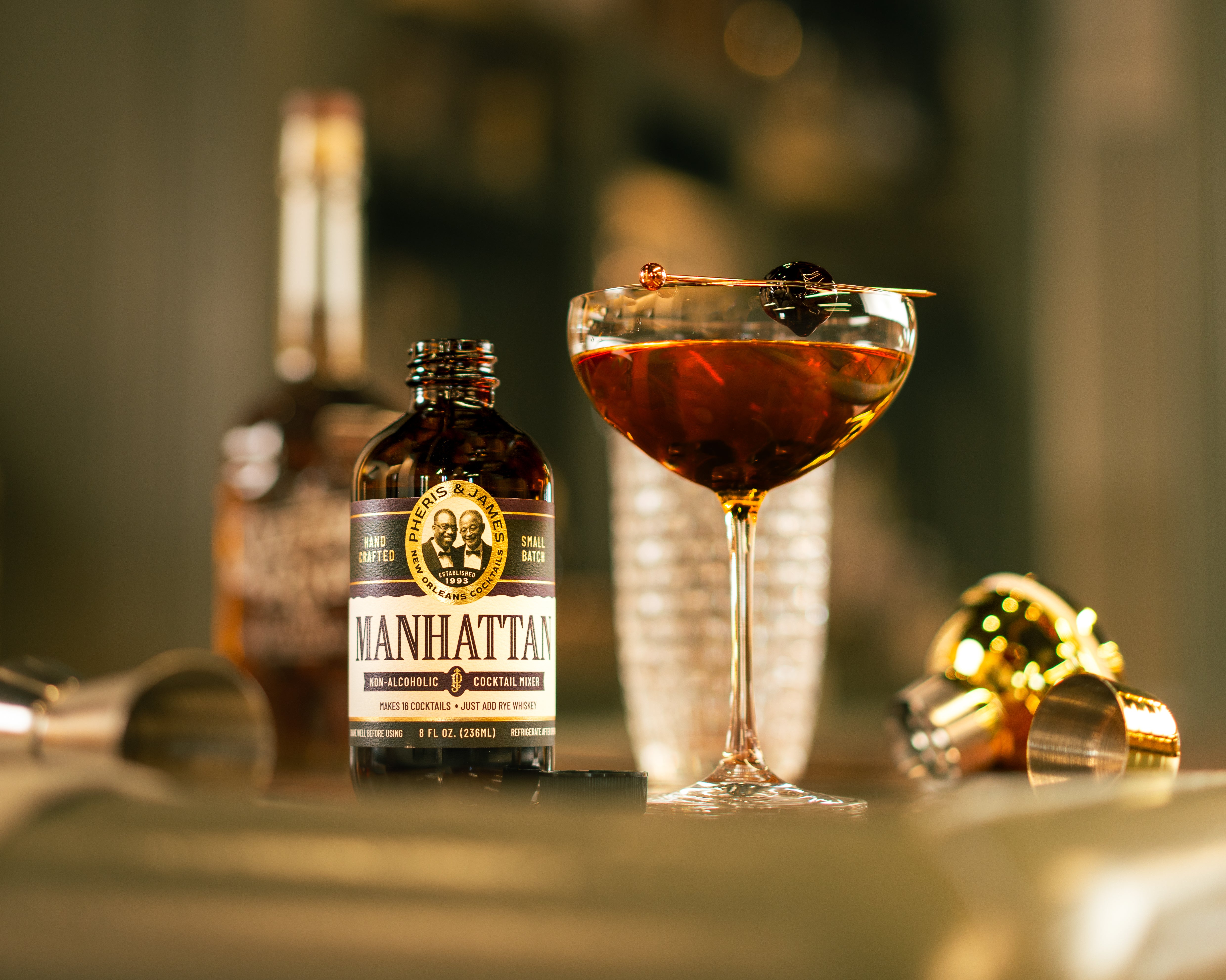 Pheris & James Manhattan Cocktail Mixer – PHERIS & JAMES